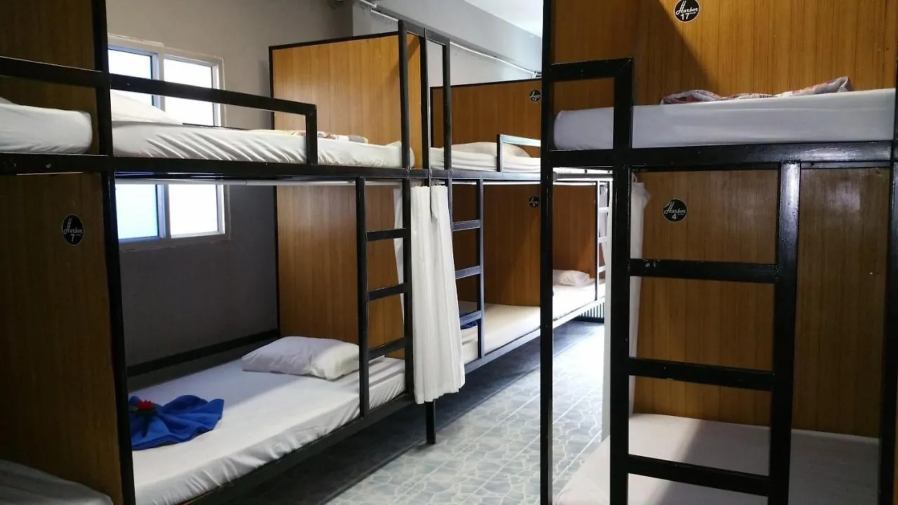 Harbor Hostel (Adults Only) Tau-sziget