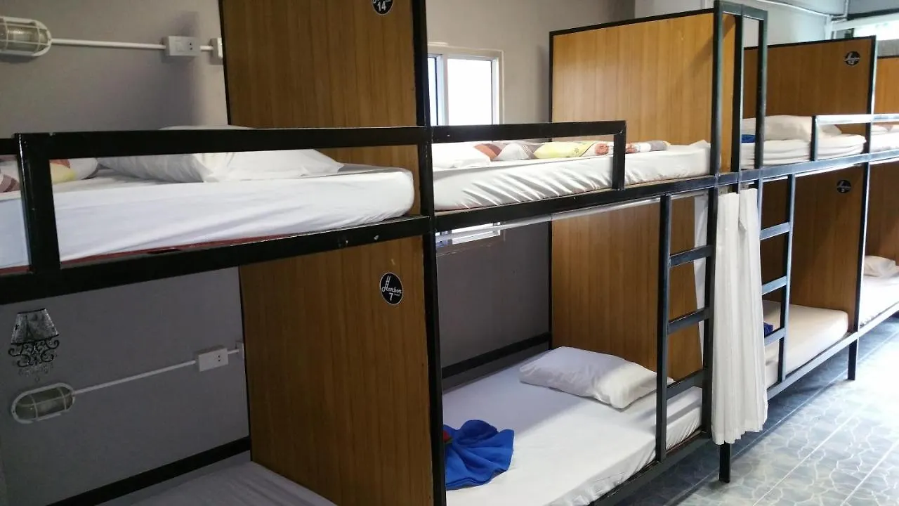 Harbor Hostel (Adults Only) Tau-sziget